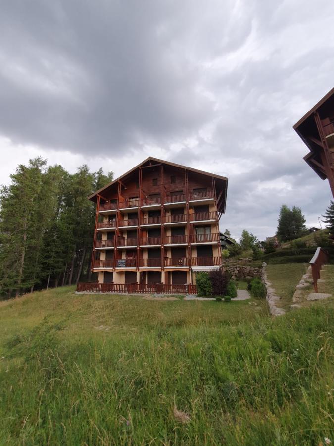 Très bel appartement vue montagne du Dévoluy Saint-Étienne-en-Dévoluy Exterior foto